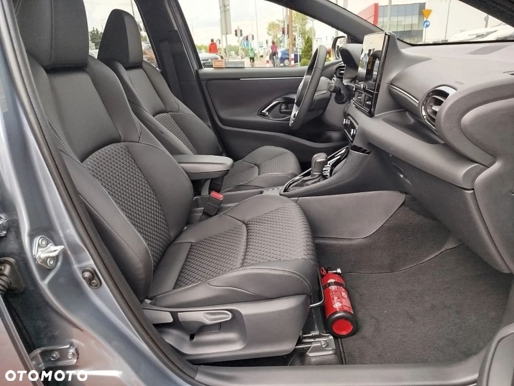 Toyota Yaris Hybrid 1.5 Executive - 16