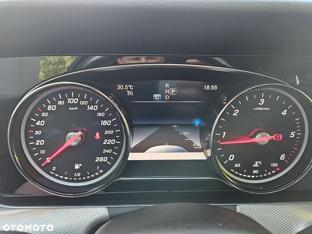 Mercedes-Benz Klasa E 220 d Avantgarde - 16
