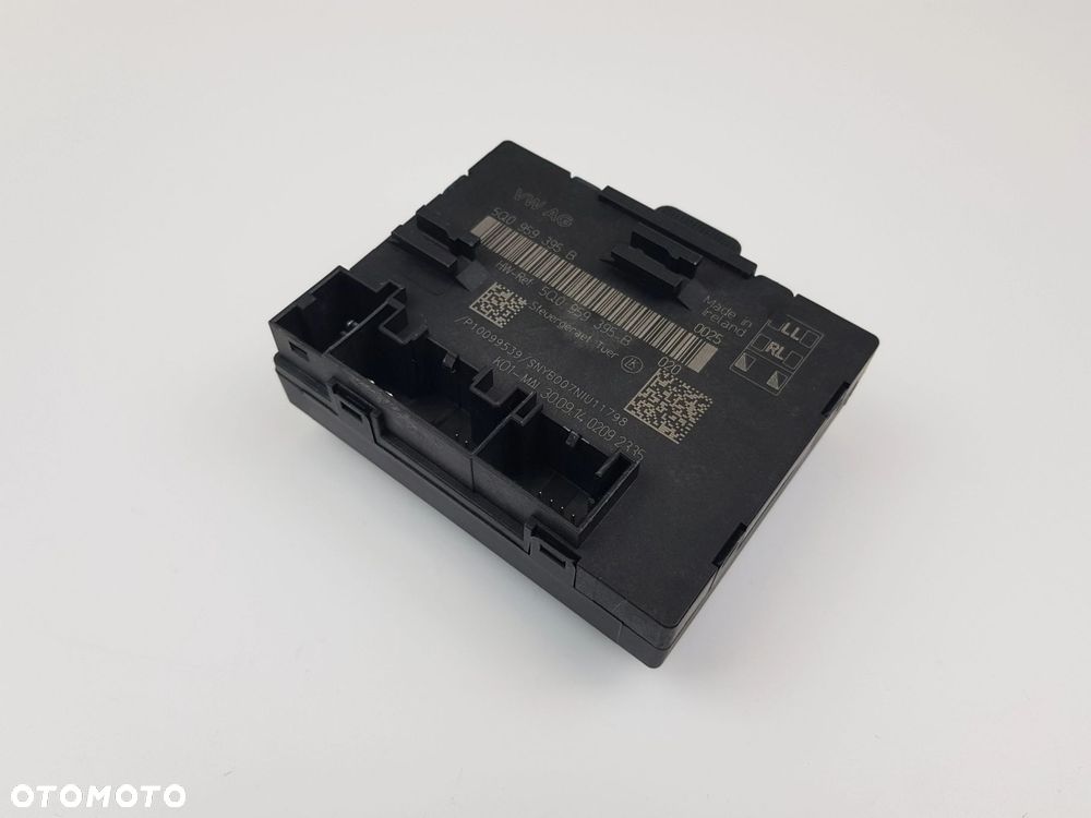 Sterownik Moduł drzwi Lewy Prawy Tył Audi A3 S3 8V 5Q0959395B - 2