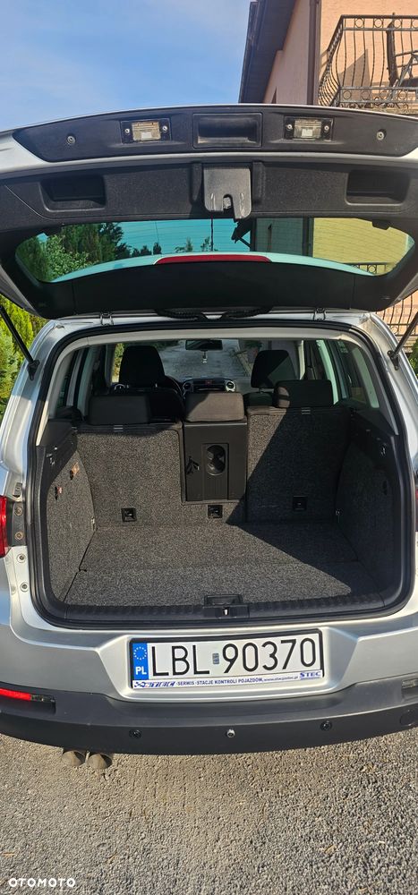 Volkswagen Tiguan - 5
