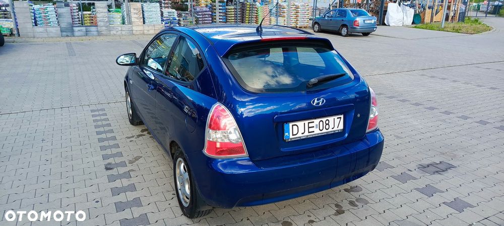 Hyundai Accent 1.4 Comfort - 3
