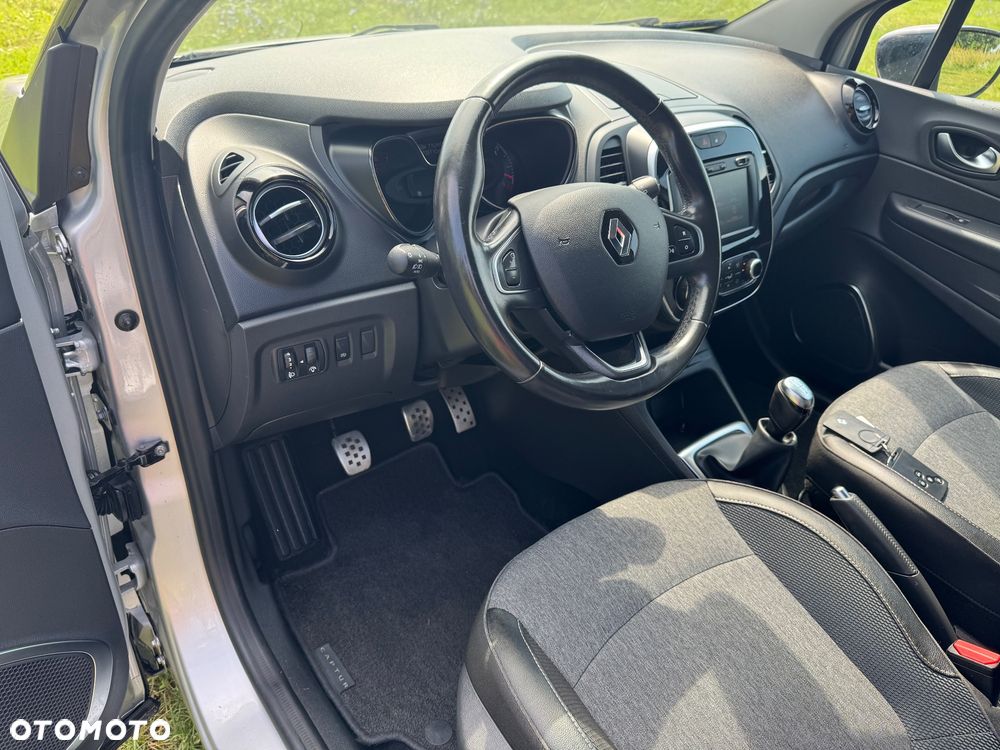 Renault Captur - 35