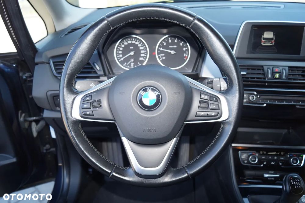 BMW Seria 2 218i Sport Line - 8