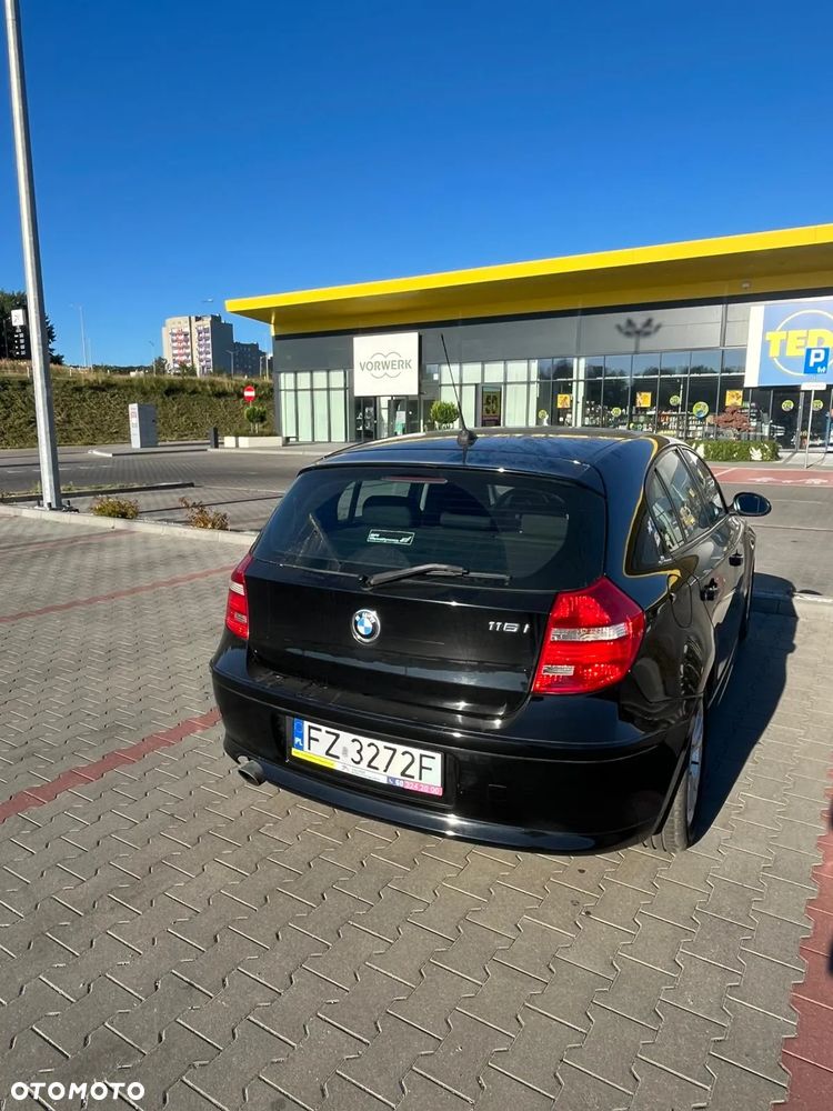 BMW Seria 1 116i - 4