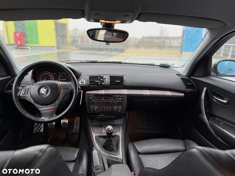 BMW Seria 1 - 17