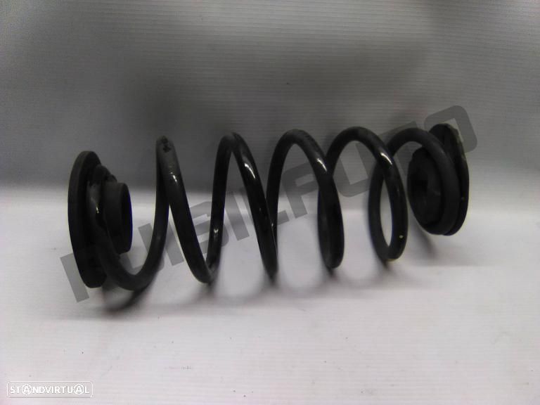 Mola De Suspensão Trás Direita  Honda Cr-z [2010_2016] 1.5 Ima - 1