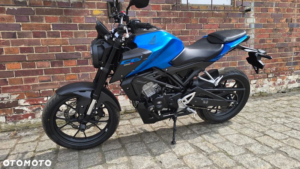Honda CB - 2