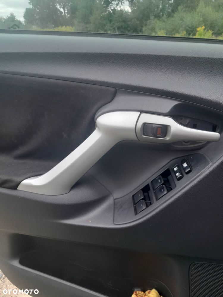Toyota Verso 2.0 D-4D 2010 7os - 3