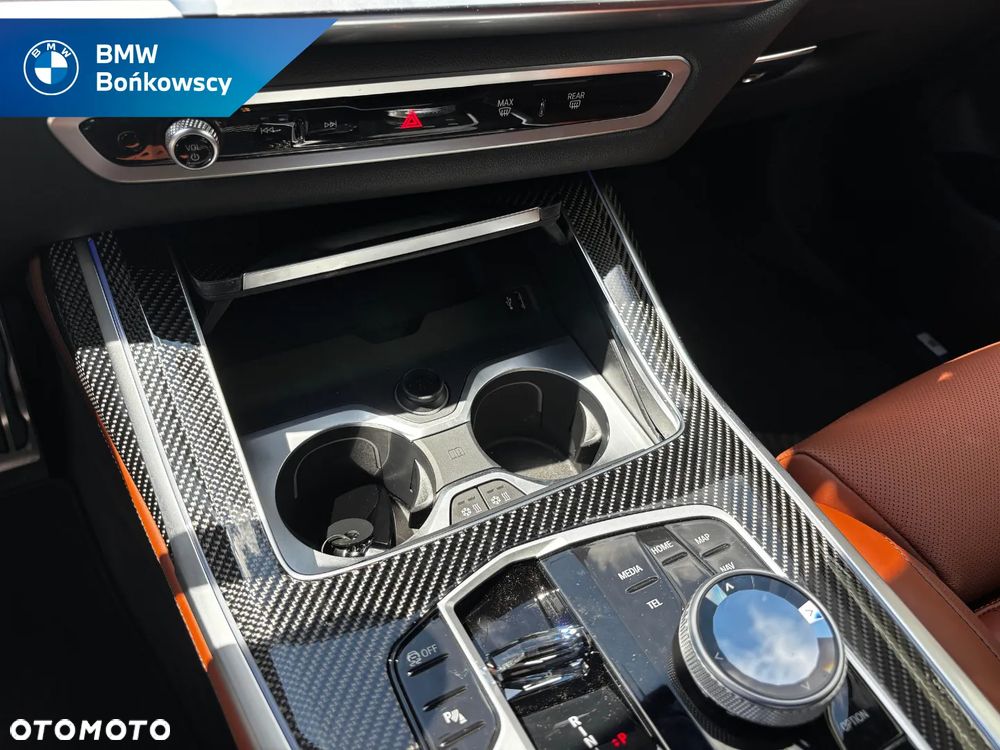 BMW X7 - 10