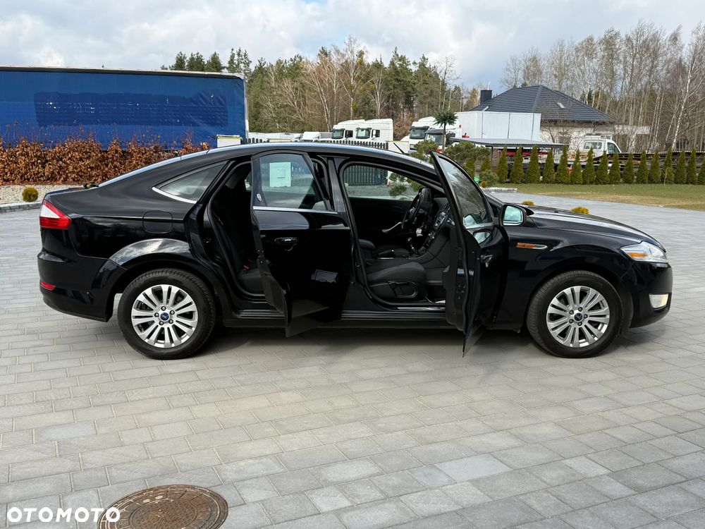 Ford Mondeo 2.0 TDCi Champions Edition - 15