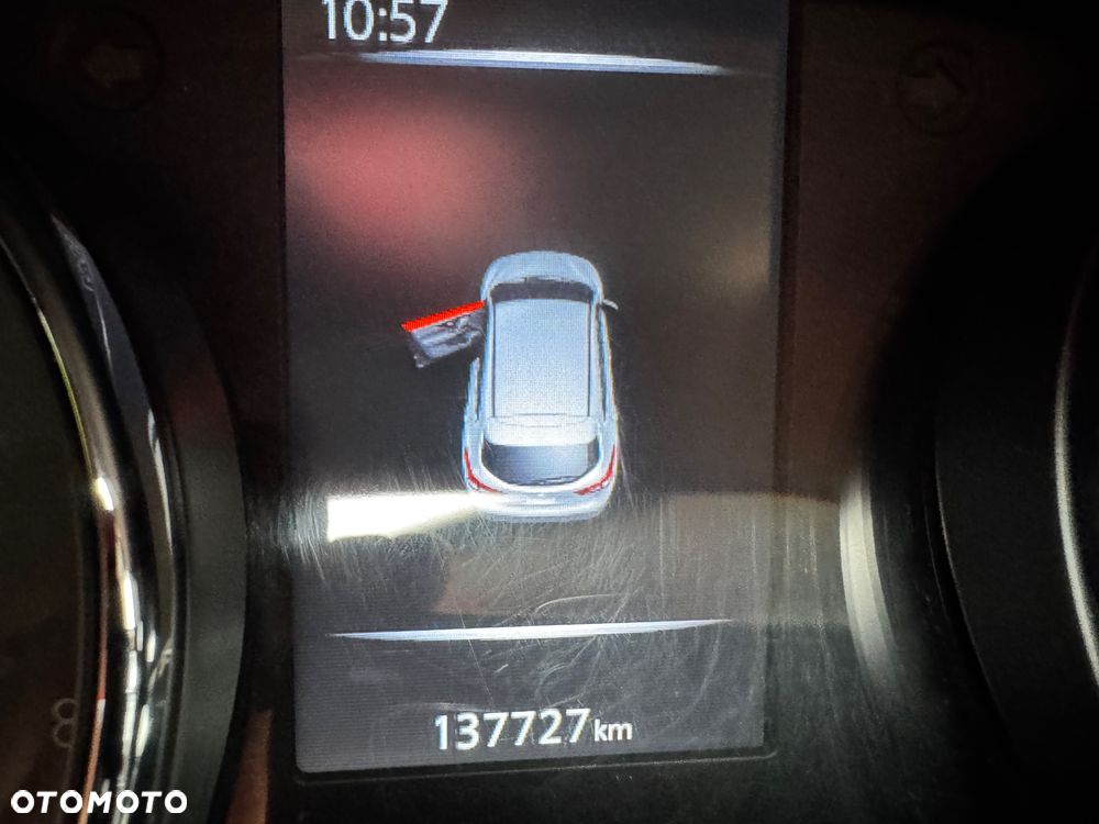 Nissan Qashqai 1.6 DIG-T N-Connecta - 33