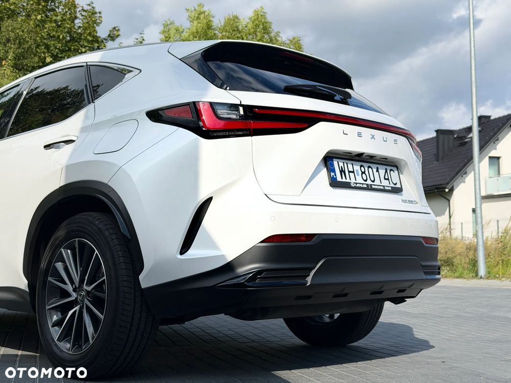 Lexus NX 350h Prestige 2WD - 8