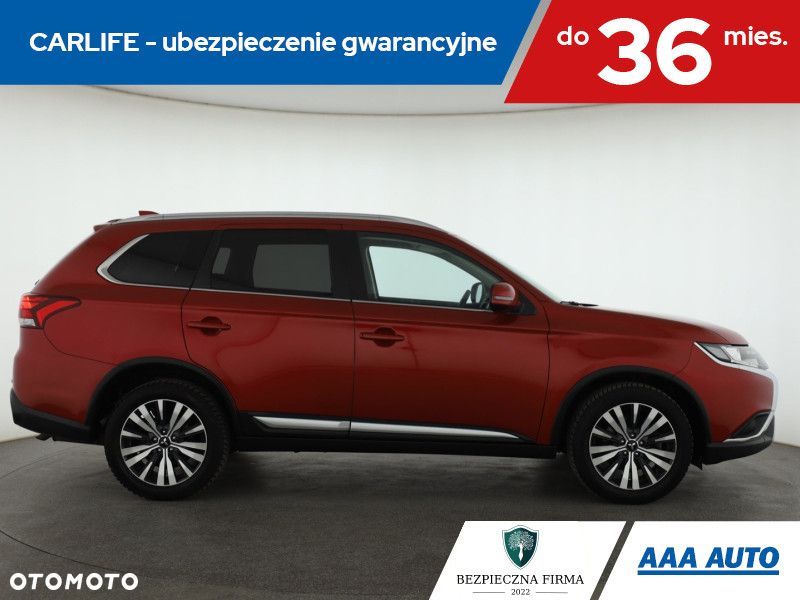 Mitsubishi Outlander - 8