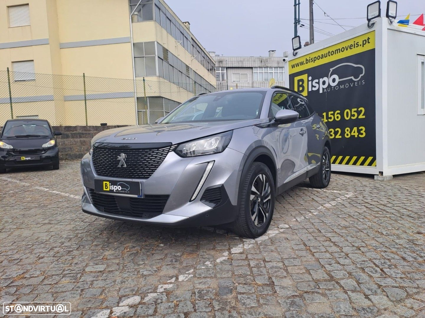 Peugeot 2008 1.2 PureTech Allure - 3