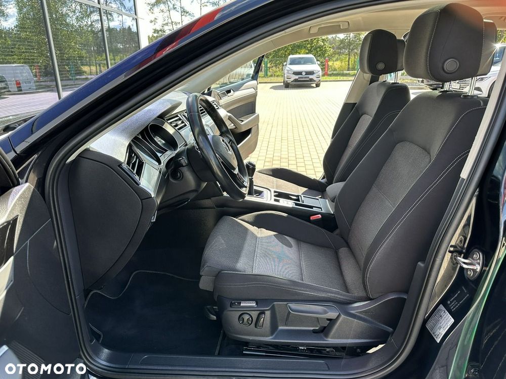 Volkswagen Passat Variant 2.0 TDI BMT Comfortline - 11