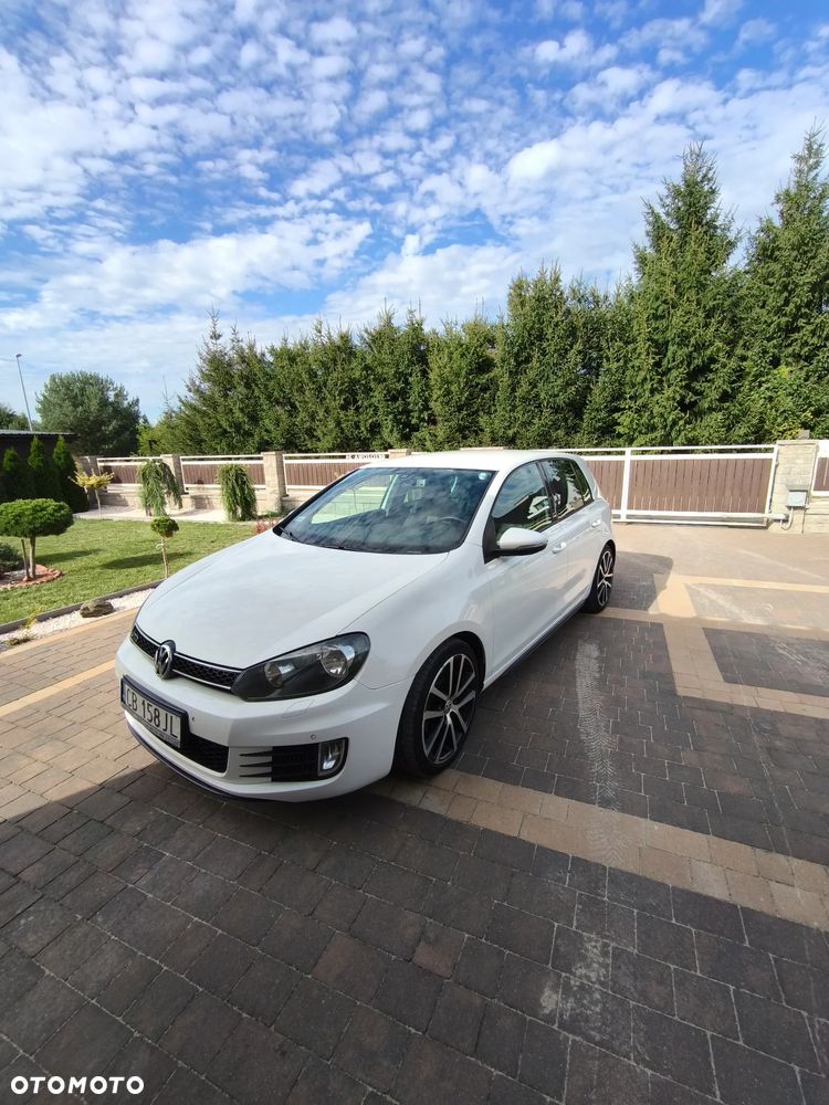 Volkswagen Golf 2.0 TDI GTD - 1