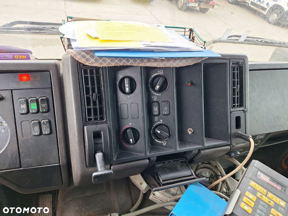 Versalift 1824 4X4 + Kropice + Sypač - 16