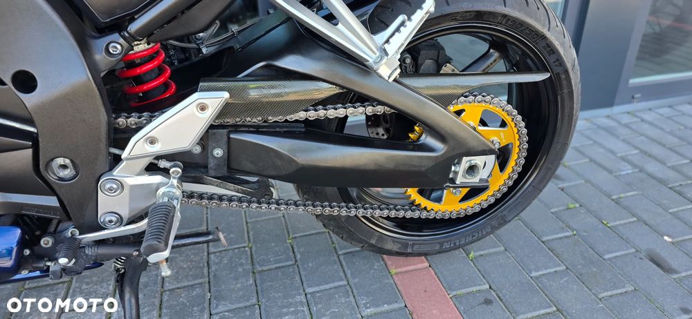Yamaha FZ - 34