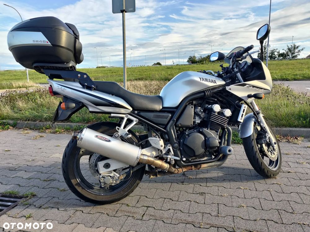 Yamaha FZS - 5