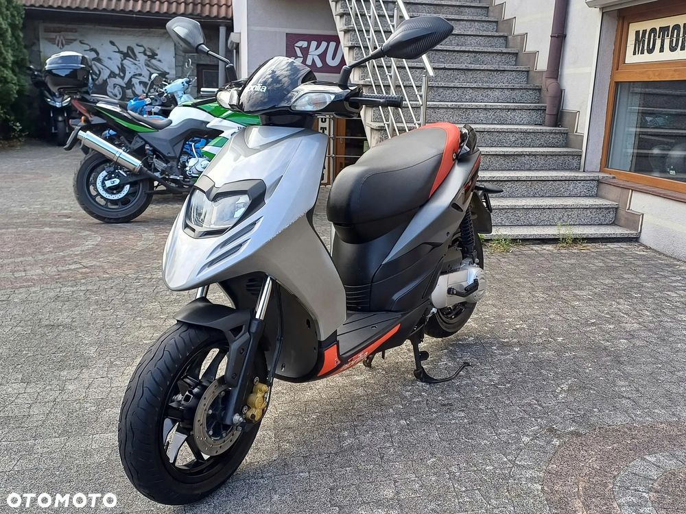 Aprilia SR - 13