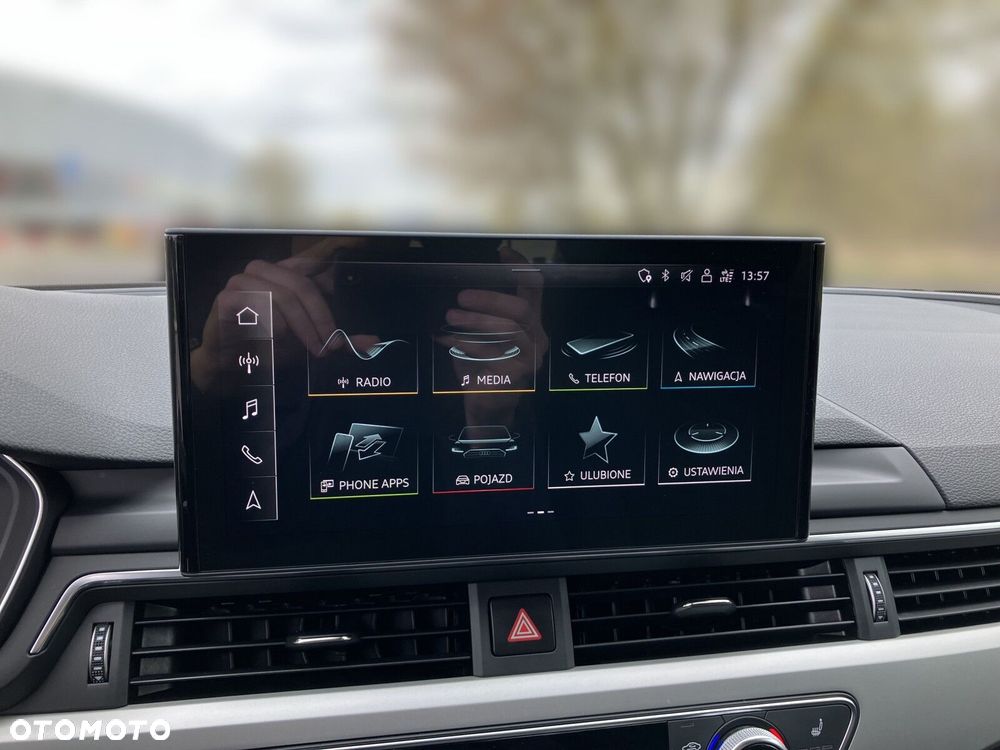 Audi A4 Limousine - 17