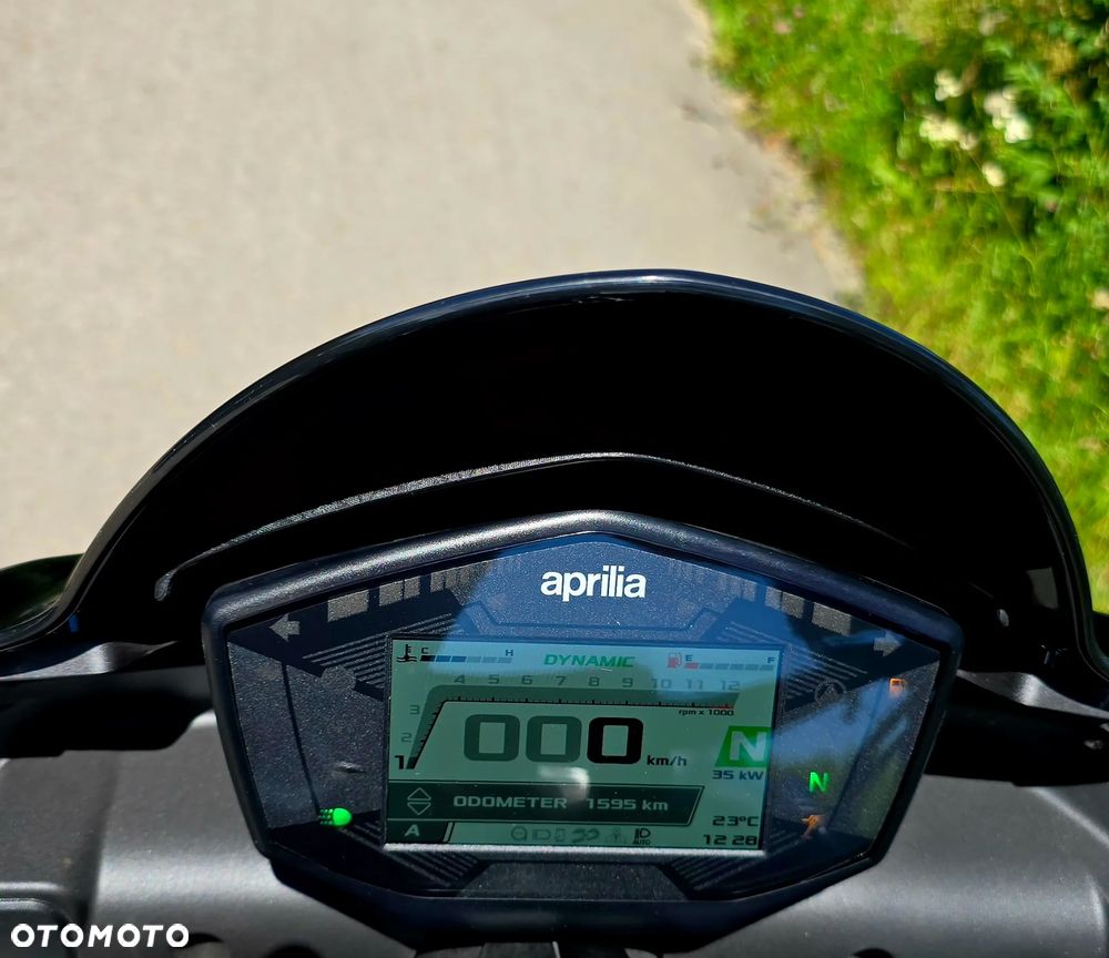 Aprilia Tuono - 18