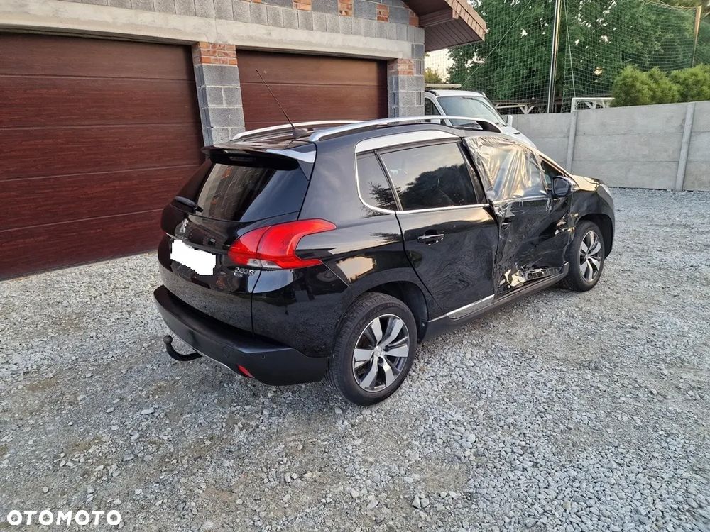 Peugeot 2008 1.6 e-HDi Allure S&S - 7