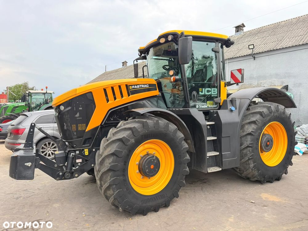 JCB Fastrac 8330 - 2