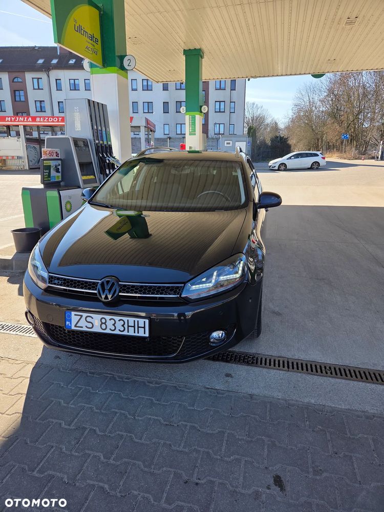 Volkswagen Golf - 23