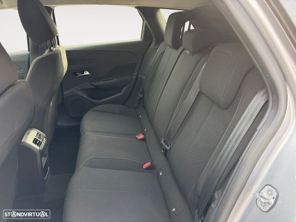 Peugeot 308 SW 1.2 PureTech Active Pack — fotografia 13