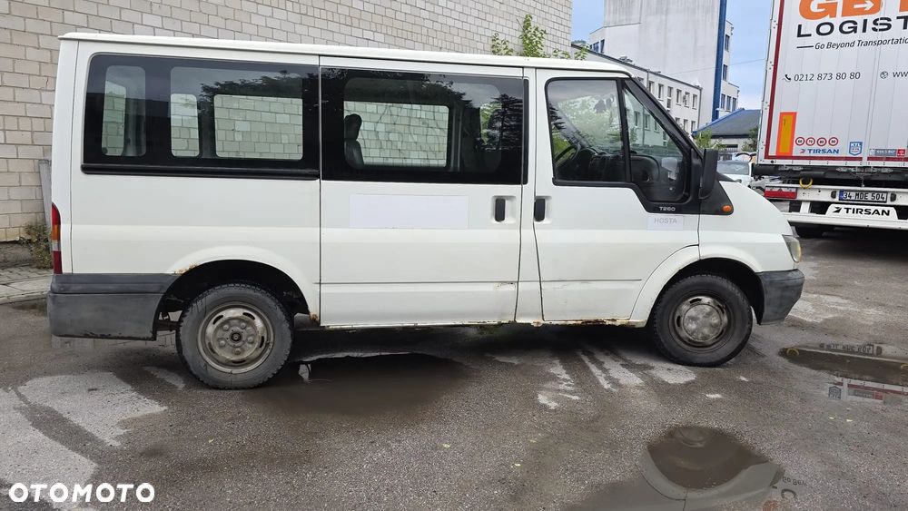 Ford Transit - 12