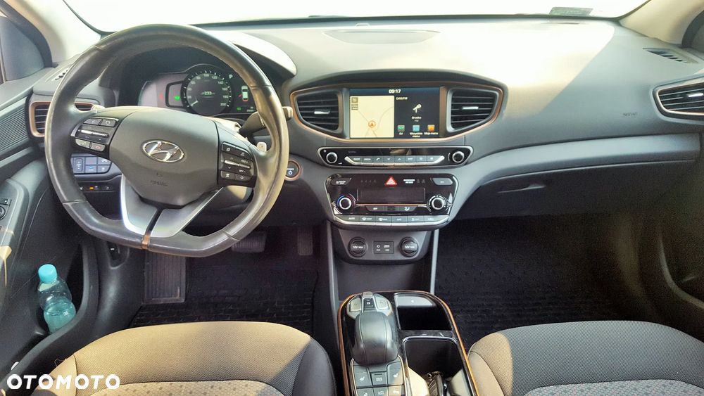 Hyundai IONIQ electric Premium - 10