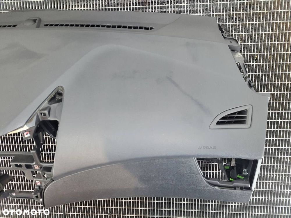 KOKPIT DESKA KONSOLA HYUNDAI I30 II COUPE EUROPA - 5