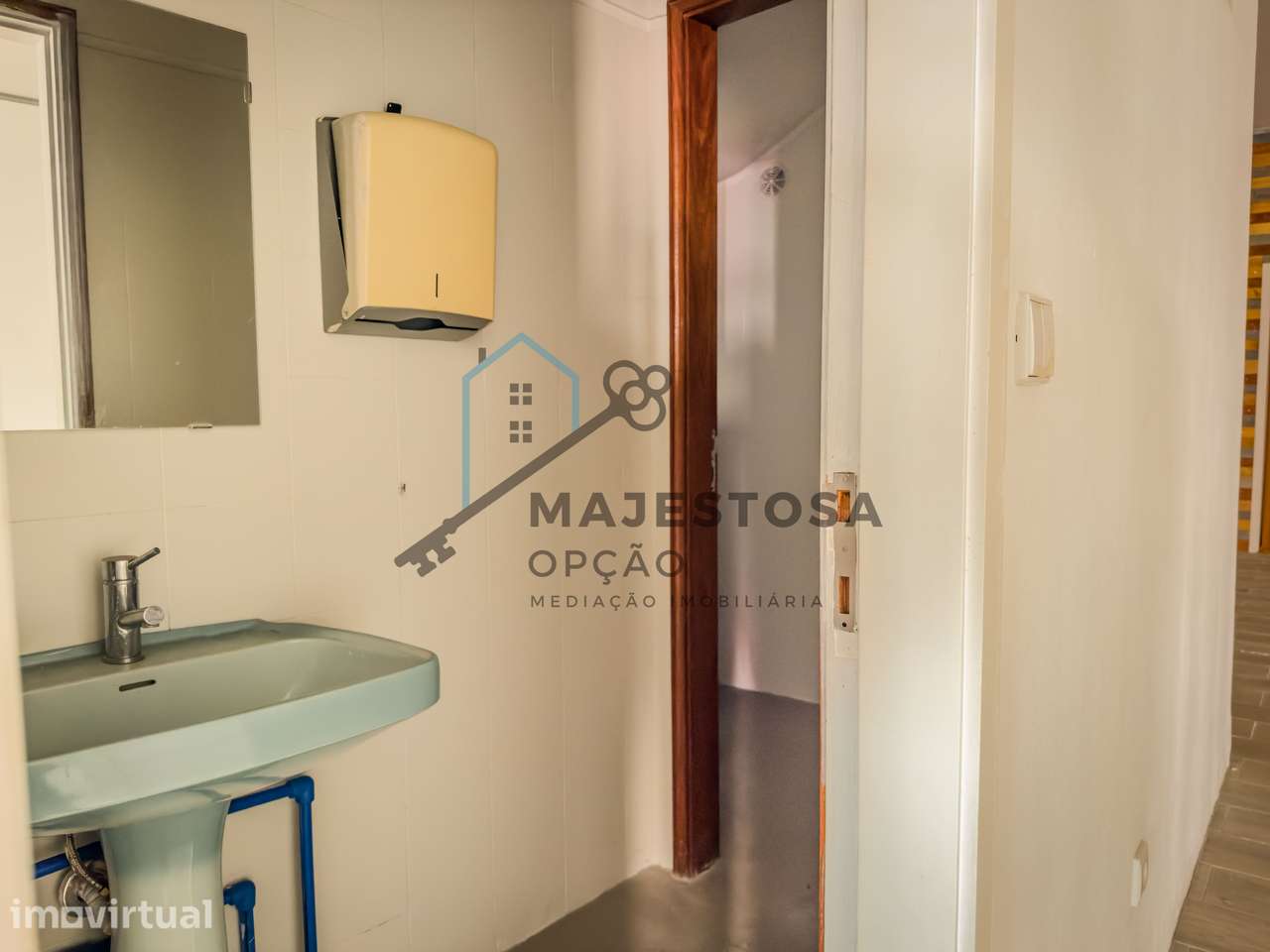 Prédio Inteiro — Comércio + Habitação | Centro de Vila do Conde - Grande imagem: 5/23