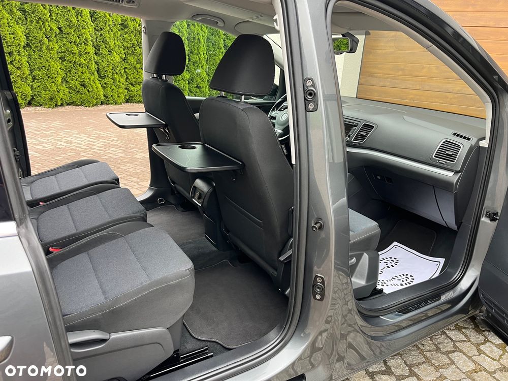 Volkswagen Sharan - 30
