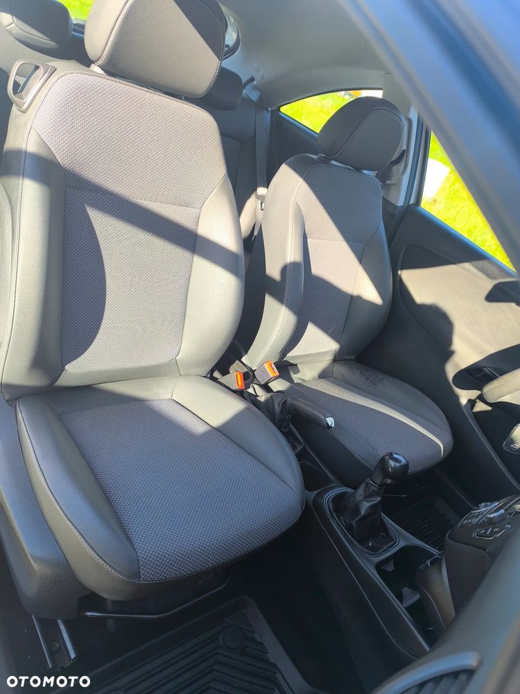 Opel Corsa - 8