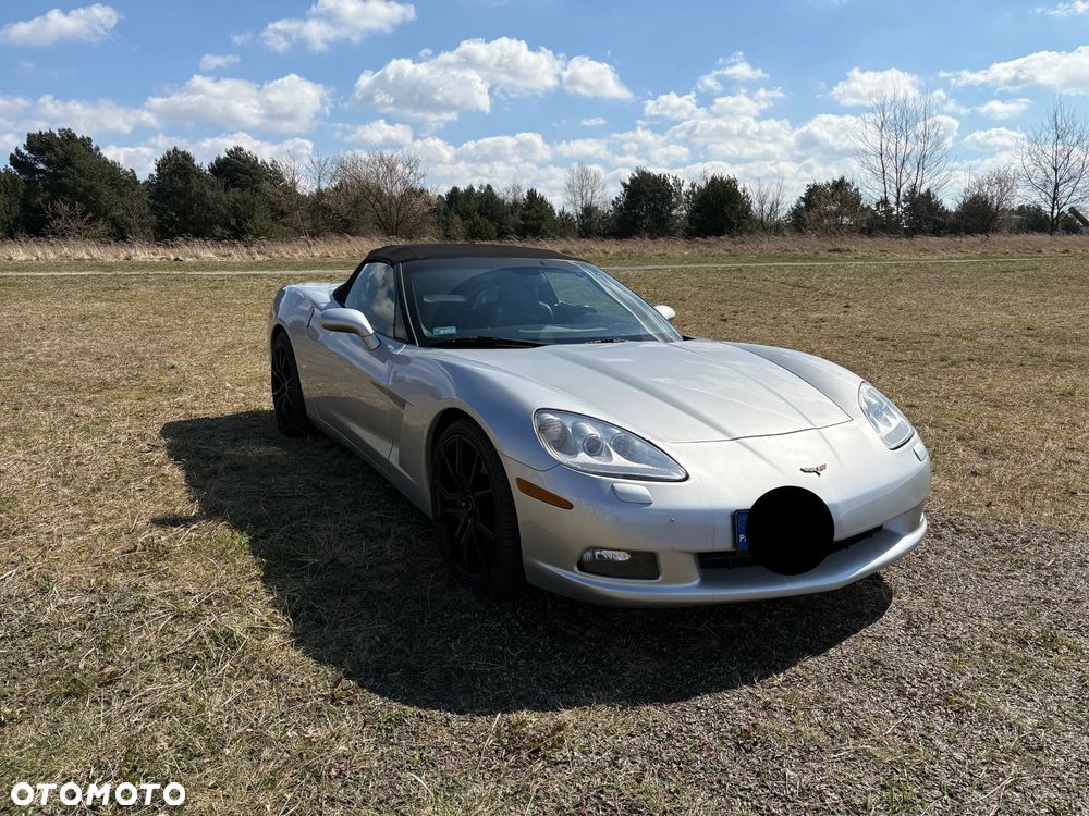 Chevrolet Corvette - 3