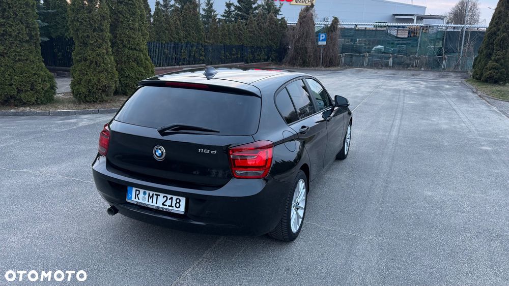 BMW Seria 1 118d - 22