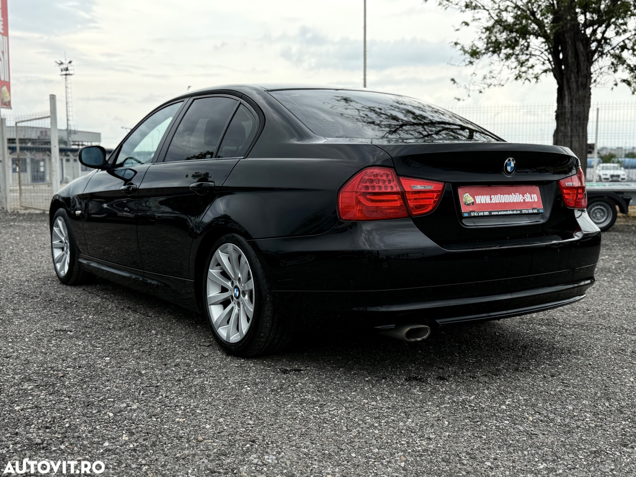 BMW Seria 3 320d - 4