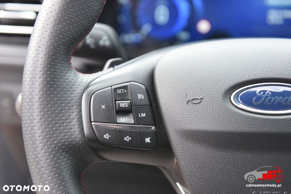 Ford Kuga - 39