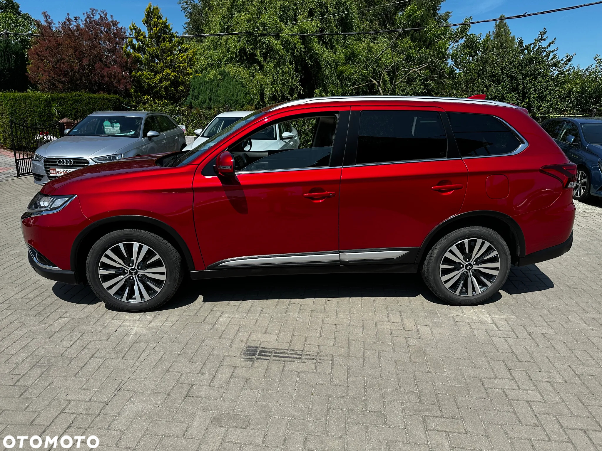 Mitsubishi Outlander - 5