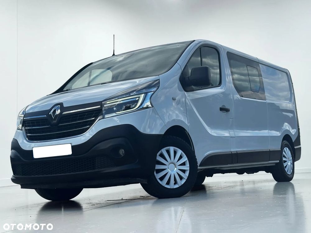 Renault Trafic - 10