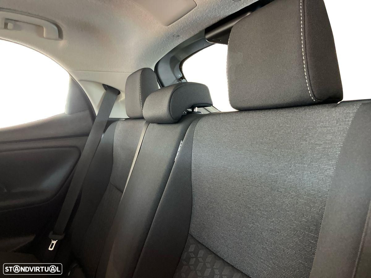Toyota Yaris - 11