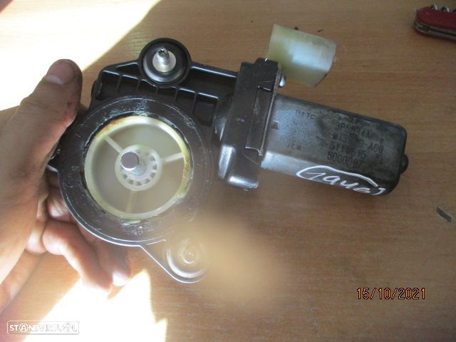 Motor Elevador Vidro M13970A00 BMW F20 2014 TD BMW F20 2013 118D 143CV 5P CINZA TD - 3