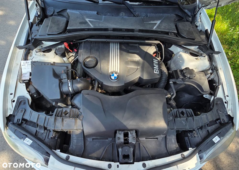 BMW Seria 1 116d - 12