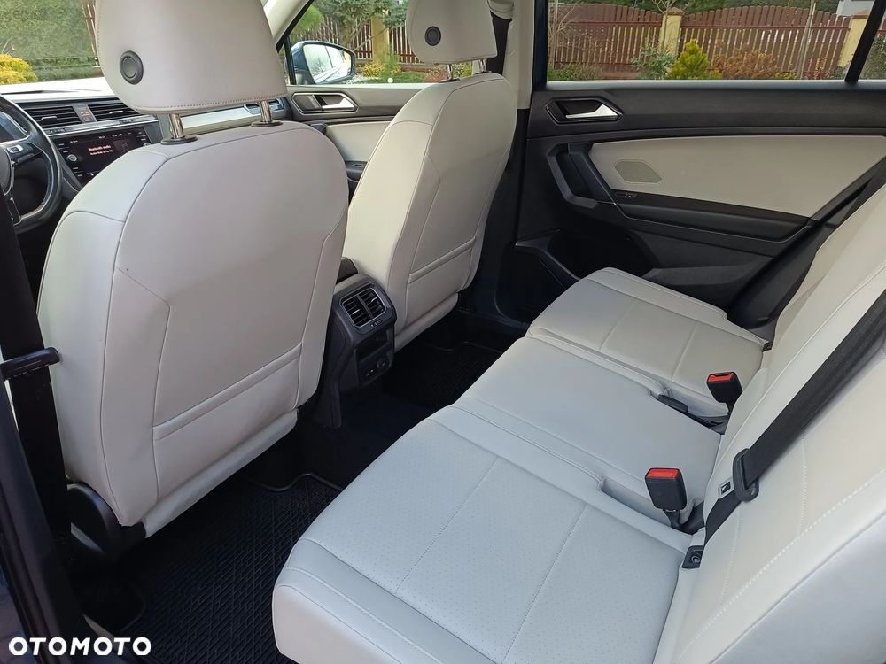 Volkswagen Tiguan - 16