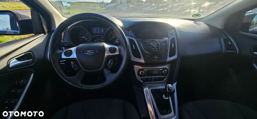Ford Focus - 17