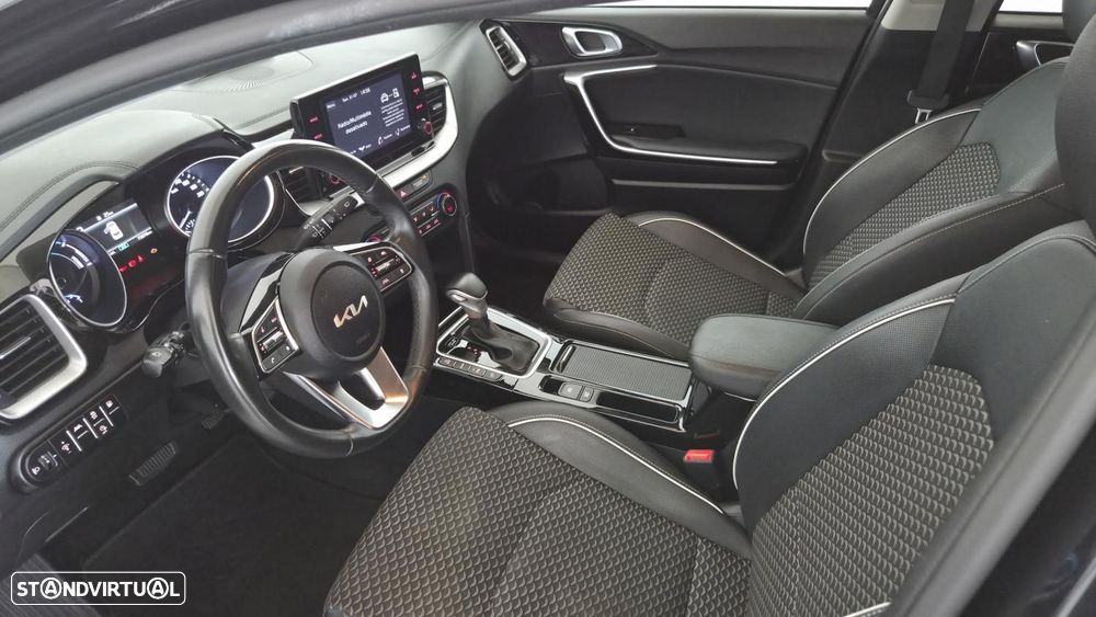 Kia XCeed 1.6 GDi PHEV Drive - 9