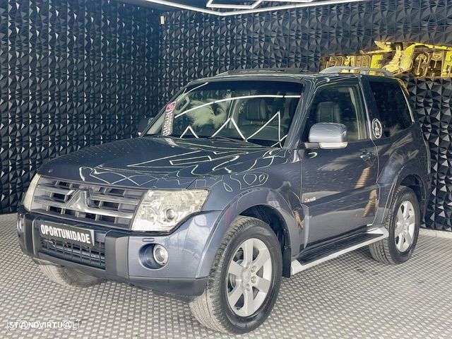 Mitsubishi Pajero 3.2 DI-D Instyle CA FPF - 26