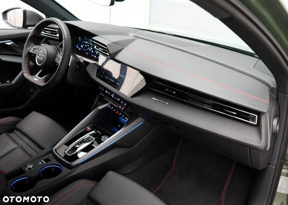 Audi S3 Limousine - 11